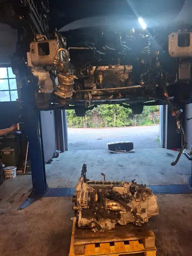 Auto-serwis FHU Parapura - Warsztat samochodowy, Mechanik, Siedlce